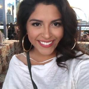 Meet your Posher, Cristina